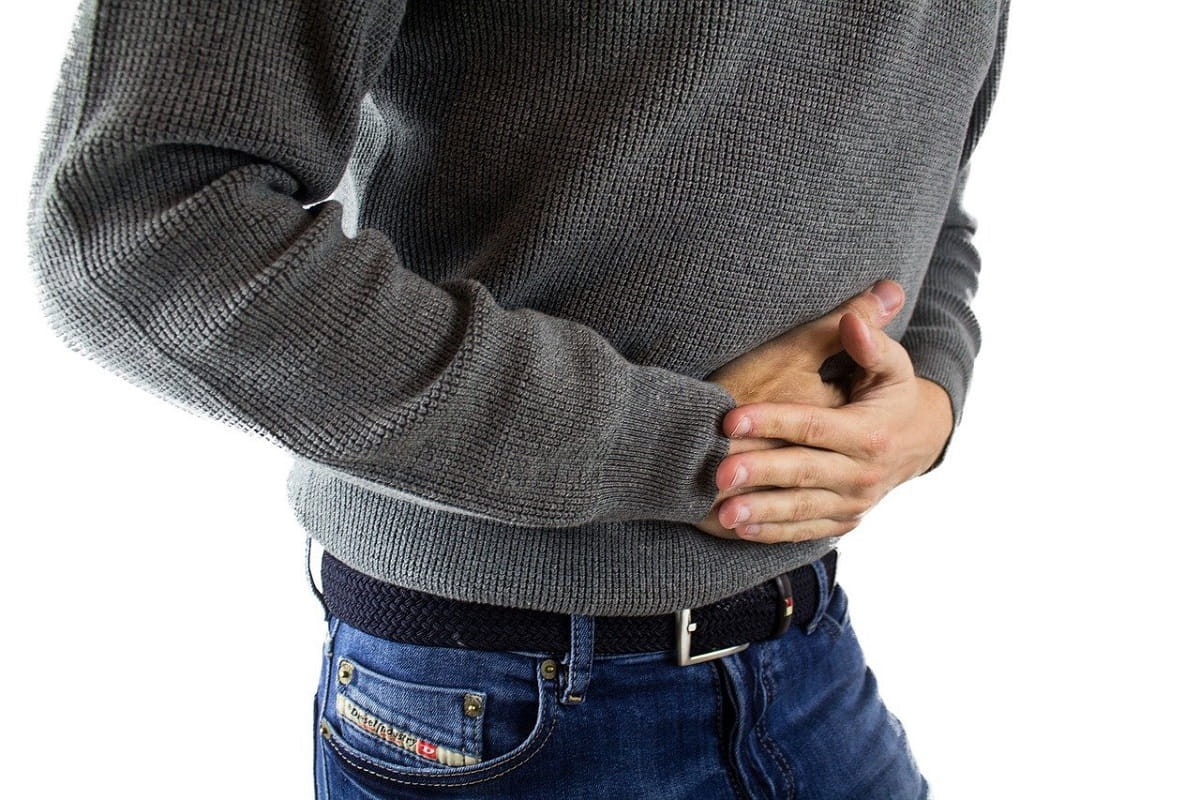 Reflusso gastroesofageo: sintomi e rimedi dell’acidità di stomaco